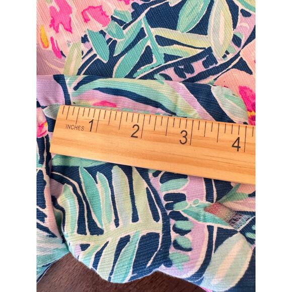 Lilly Pulitzer Jungle Utopia Shorts Size 2 Scallop Hem Floral Tropical Print - Picture 5 of 10